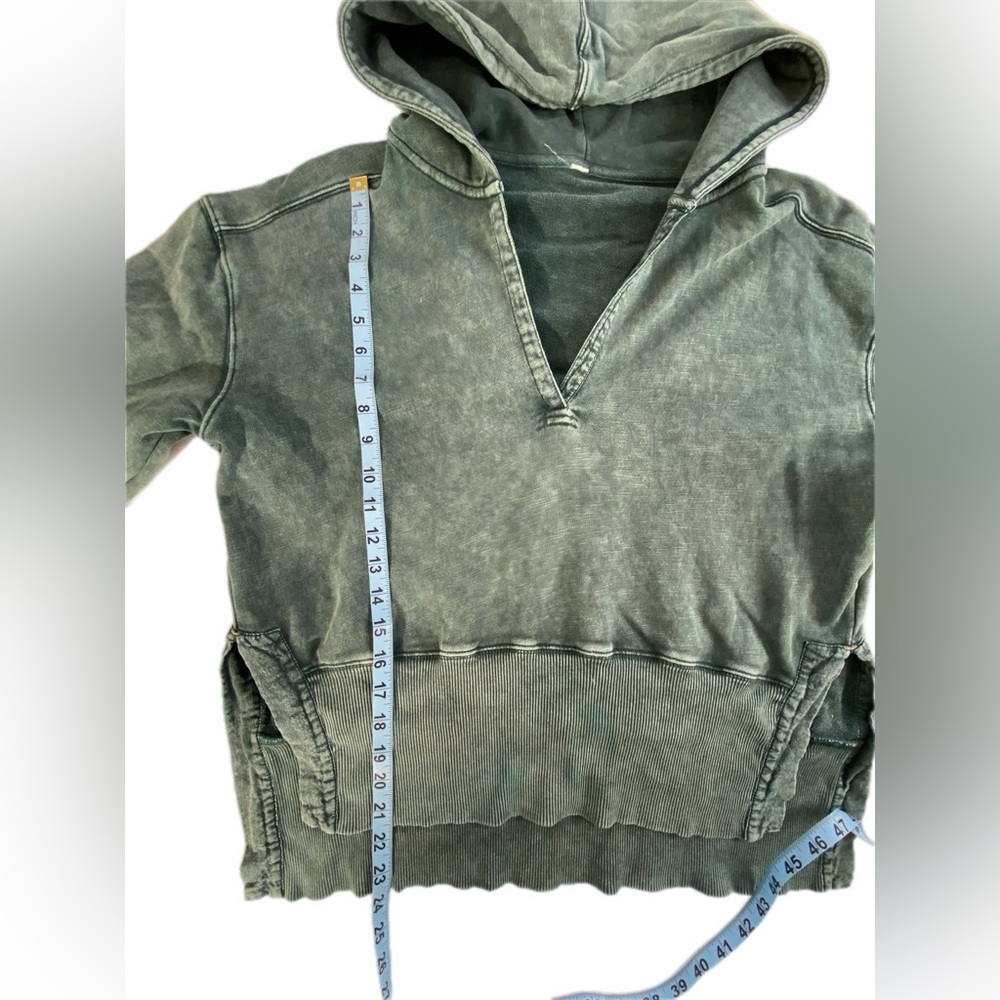 We The Free  Free People Washed Teal Hoodie Large EUC - Picture 10 of 10